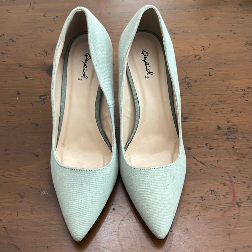 Denim pumps
